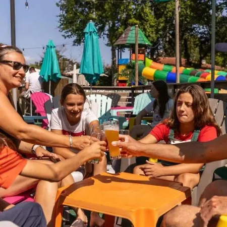 4 étoiles - Parc Aquatique - Ccbedef Camping *