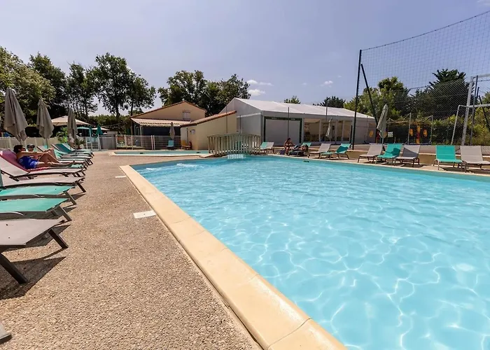 Camping 4 étoiles - Parc Aquatique - Ccbedef *