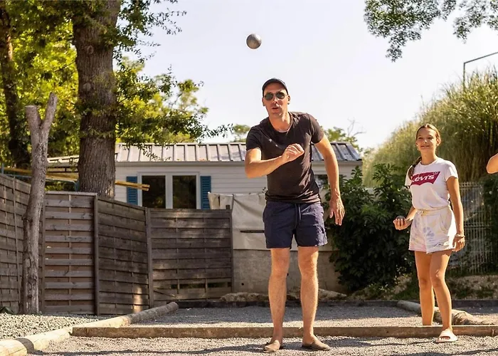 4 étoiles - Parc Aquatique - Ccbedef *